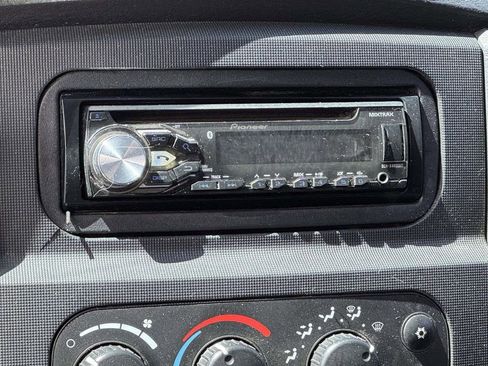 Used 2003 Dodge Ram 1500 Truck ST AWD/4WD image 4
