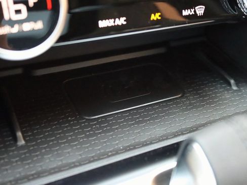 Used 2026 Jaguar F-PACE R-Dynamic S AWD/4WD image 28