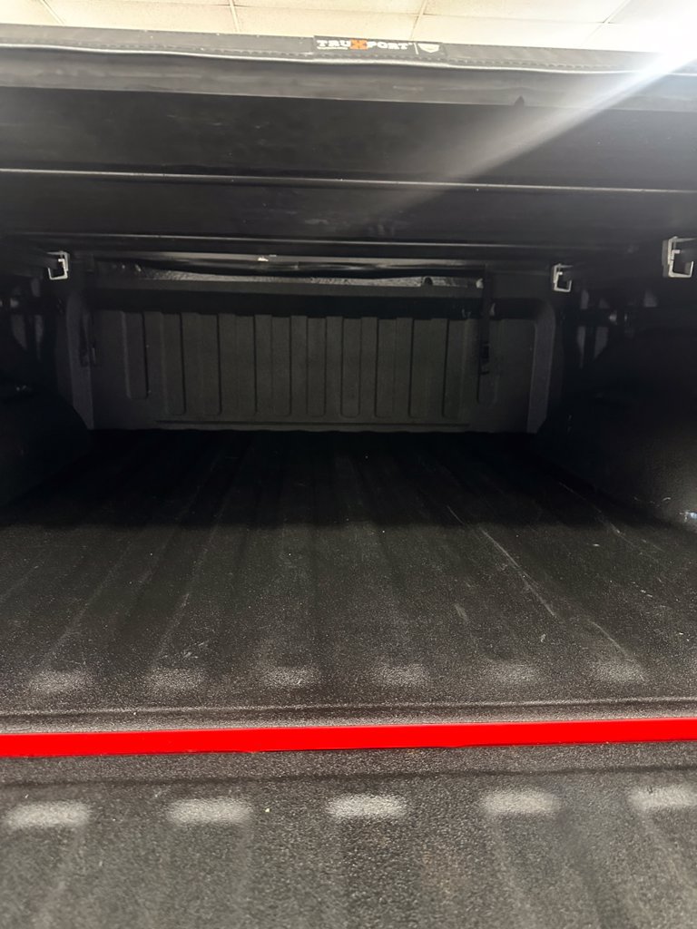 Used 2022 RAM 1500 Big Horn AWD/4WD image 32
