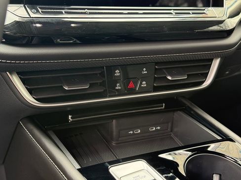 New 2026 Volkswagen Atlas SE FWD image 20