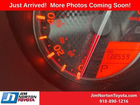 Used 2013 Toyota 4Runner SR5 image 12