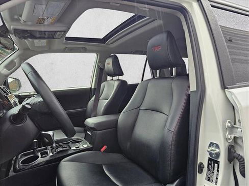 Used 2022 Toyota 4Runner TRD Off-Road Premium image 20