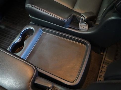 Used 2022 Honda Pilot Touring image 45