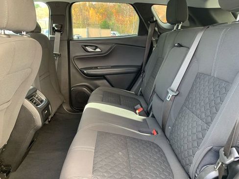 Used 2022 Chevrolet Blazer LT AWD/4WD image 16
