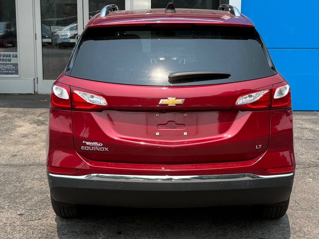 Used 2018 Chevrolet Equinox LT w/ Sun & Infotainment Package FWD image 6