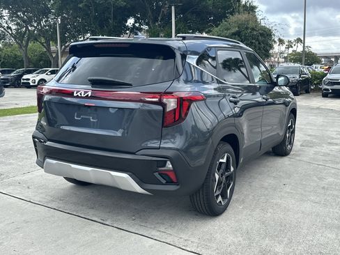 New 2026 Kia Seltos EX FWD image 6