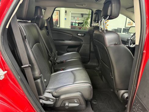 Used 2019 Dodge Journey GT AWD/4WD image 16