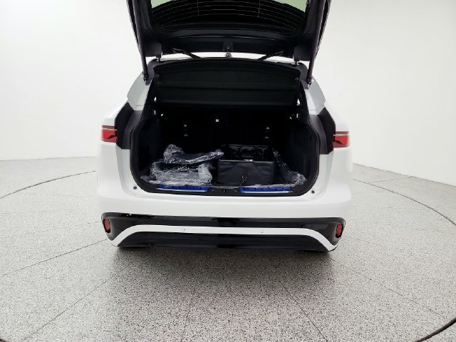 New 2026 Jaguar F-PACE R-Dynamic S AWD/4WD image 19