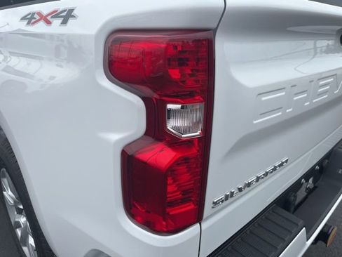 New 2026 Chevrolet Silverado 1500 Custom image 7