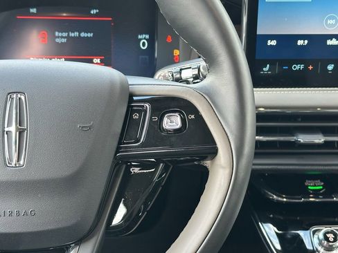 New 2026 Lincoln Corsair Reserve w/ Jet Appearance Package image 11