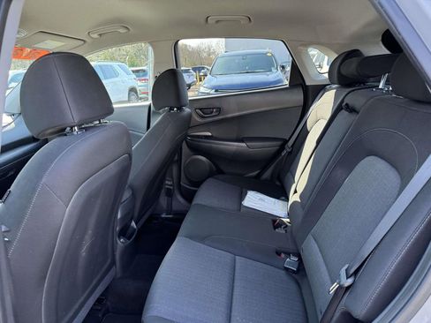 Used 2023 Hyundai Kona SEL w/ Cargo Package AWD/4WD image 9