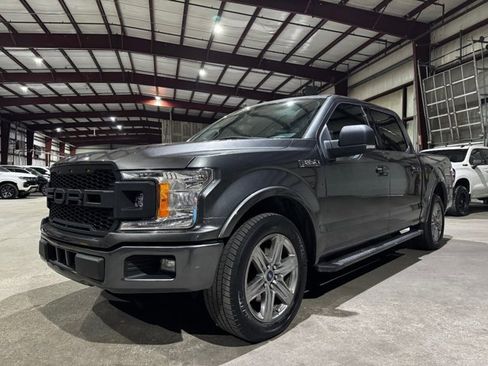 Used 2019 Ford F150 XLT w/ Equipment Group 302A Luxury image 3