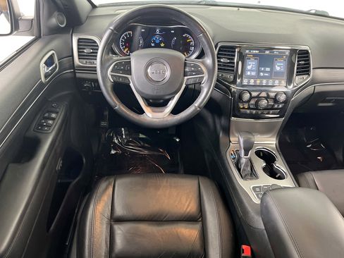Used 2022 Jeep Grand Cherokee Limited image 22