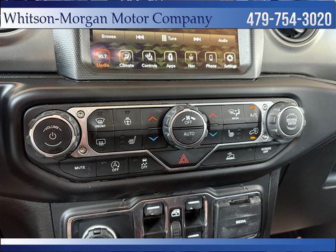 Used 2022 Jeep Wrangler Unlimited Sport AWD/4WD image 32
