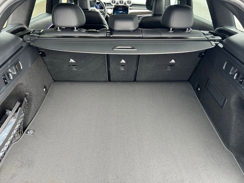 Used 2026 Mercedes-Benz GLC 300 image 30