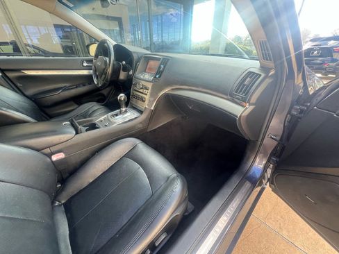 Used 2010 INFINITI G37 Journey w/ Premium Pkg image 34