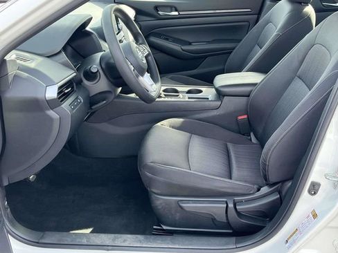 Used 2022 Nissan Altima 2.5 S image 13
