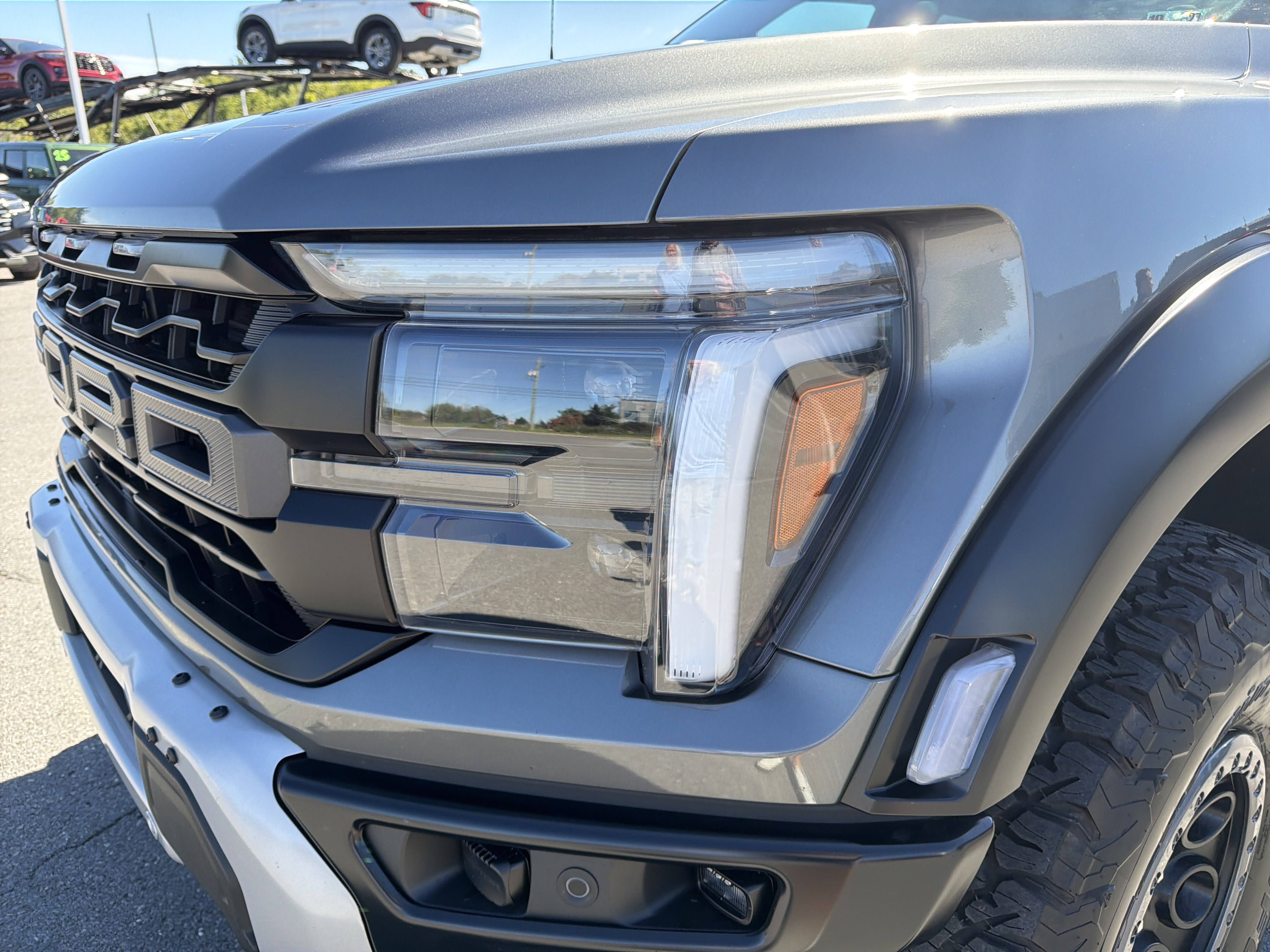 Used 2025 Ford F150 Raptor AWD/4WD image 10