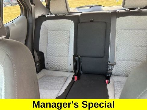 Used 2022 Chevrolet Equinox LS w/ LS Convenience Package image 29