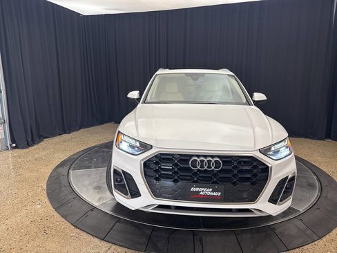 Used 2024 Audi Q5 2.0T Premium w/ Convenience Package AWD/4WD image 10