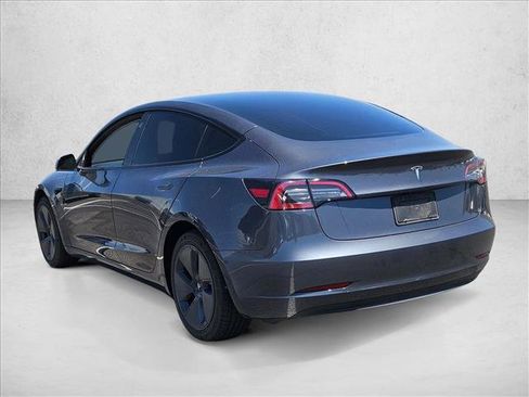 Used 2023 Tesla Model 3 Standard Range RWD image 7