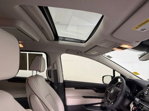 Used 2026 Honda Odyssey Touring image 62
