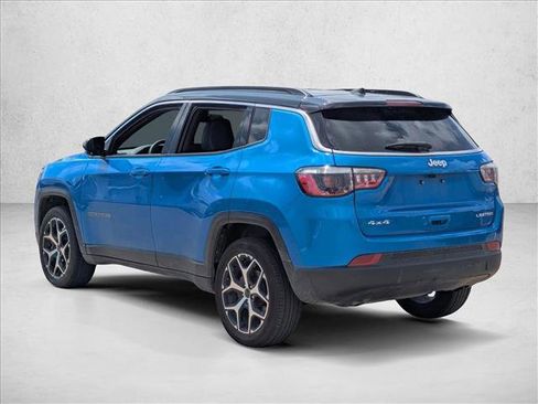 Used 2025 Jeep Compass Limited AWD/4WD image 8