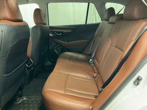Used 2022 Subaru Outback Touring image 37