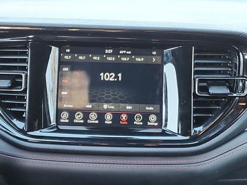 Used 2024 Dodge Durango GT image 13