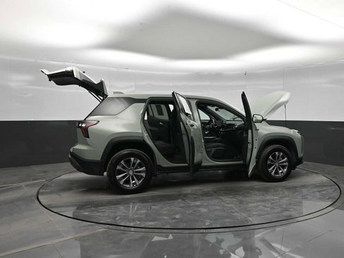 Used 2025 Chevrolet Equinox LT w/ Safety and Technology Package AWD/4WD image 43