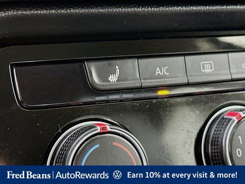 Certified 2023 Volkswagen Taos SE AWD/4WD image 24
