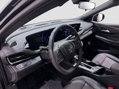 New 2026 Buick Envista Sport Touring w/ Convenience I Package FWD image 9