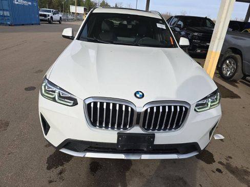 Used 2024 BMW X3 xDrive30i image 2