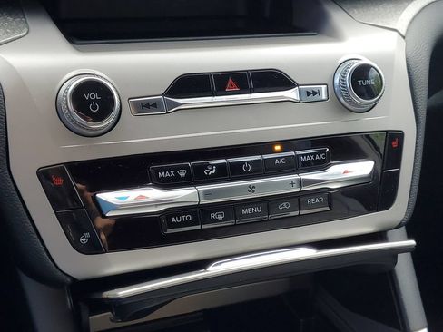 Certified 2024 Ford Explorer Timberline w/ Timberline Technology Package AWD/4WD image 32