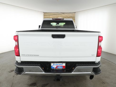 Used 2025 Chevrolet Silverado 2500 LT w/ Convenience Package image 6