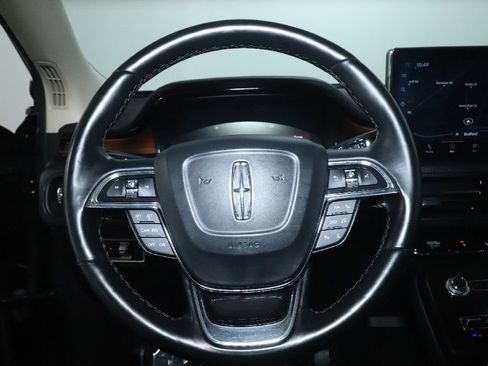 Certified 2022 Lincoln Nautilus Reserve AWD/4WD image 22