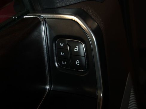 Used 2025 Ford F150 King Ranch w/ FX4 Off-Road Package image 10