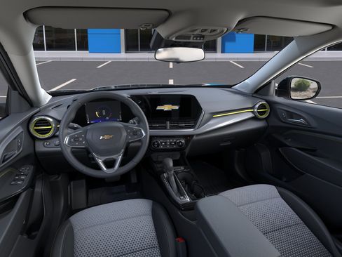 New 2026 Chevrolet Trax LT FWD image 15