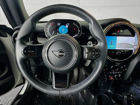 Used 2023 MINI Cooper S image 15
