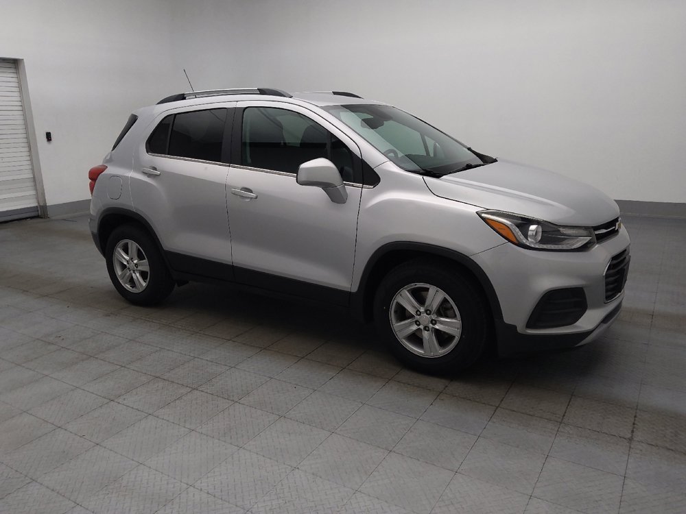 Used 2020 Chevrolet Trax LT FWD image 11