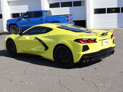 Used 2024 Chevrolet Corvette Stingray Preferred Cpe w/ Z51 Performance Package image 8