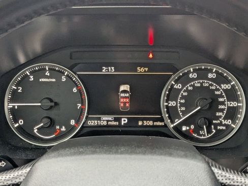 Used 2025 Mitsubishi Outlander SE image 18