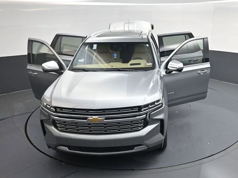Used 2024 Chevrolet Tahoe Premier w/ Premium Package AWD/4WD image 65