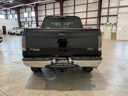 Used 2004 Ford F250 Lariat AWD/4WD image 8