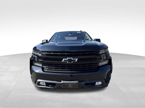 Used 2021 Chevrolet Silverado 1500 RST w/ Convenience Package II AWD/4WD image 3