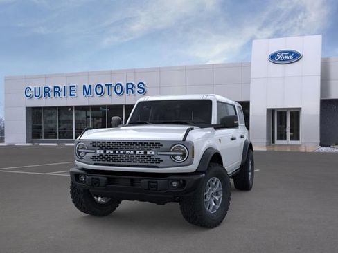 New 2025 Ford Bronco Badlands AWD/4WD image 2