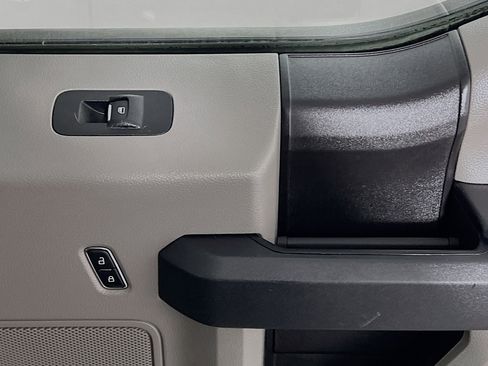 Used 2018 Ford F150 XL w/ Equipment Group 101A Mid RWD image 30