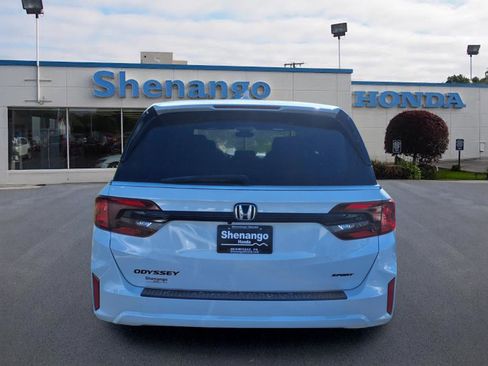 New 2026 Honda Odyssey Sport-L image 4