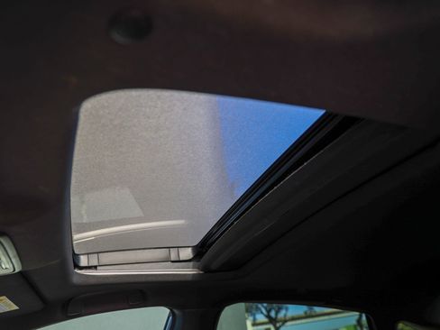 Used 2024 Honda Accord Sport image 29