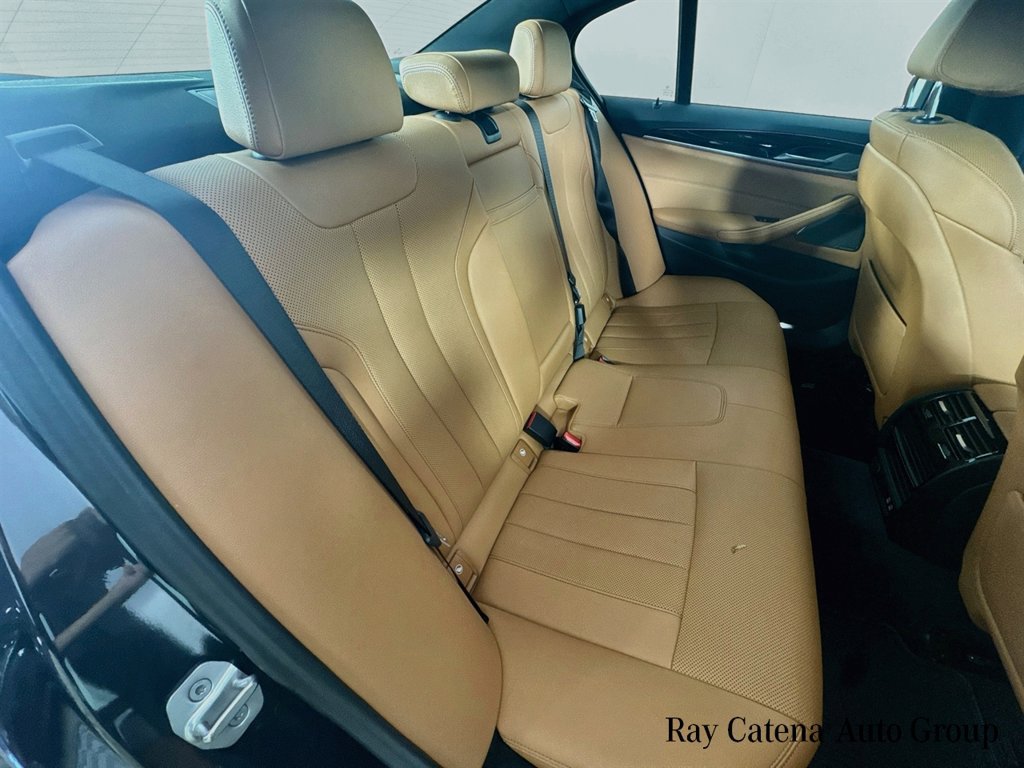 Used 2023 BMW 530i xDrive w/ Premium Package AWD/4WD image 29
